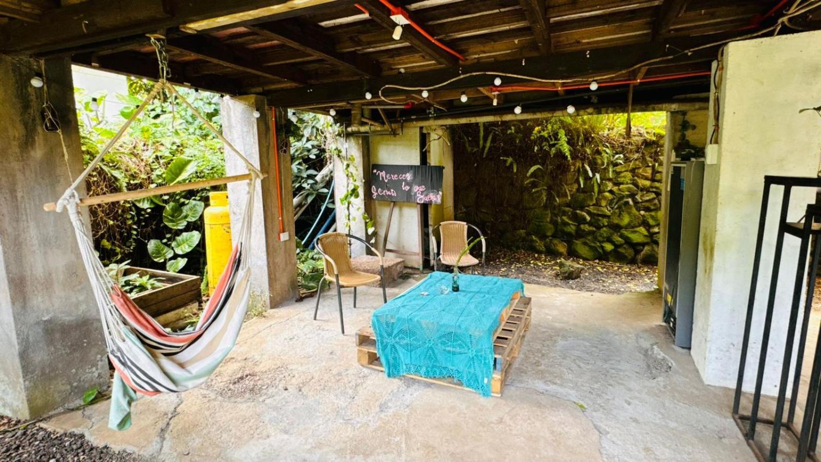 Mata Nui Eco Hostel Ханга Роа Екстериор снимка